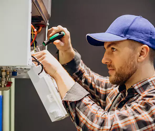 Expert Plumber for Tankless Water Heater Maintenance in Mililani Mauka, HI: Schedule Professional Maintenance Services with Us